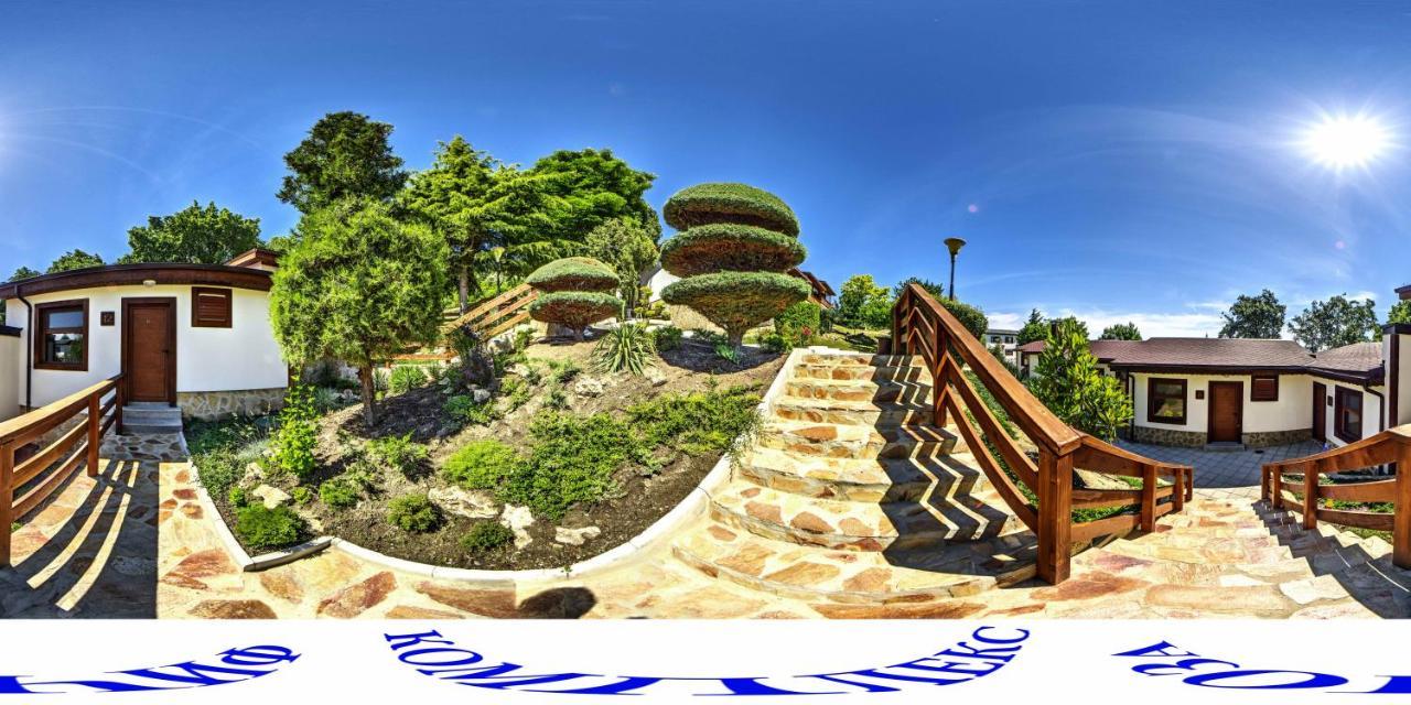 Complex Fichoza Hotel Varna Exterior photo