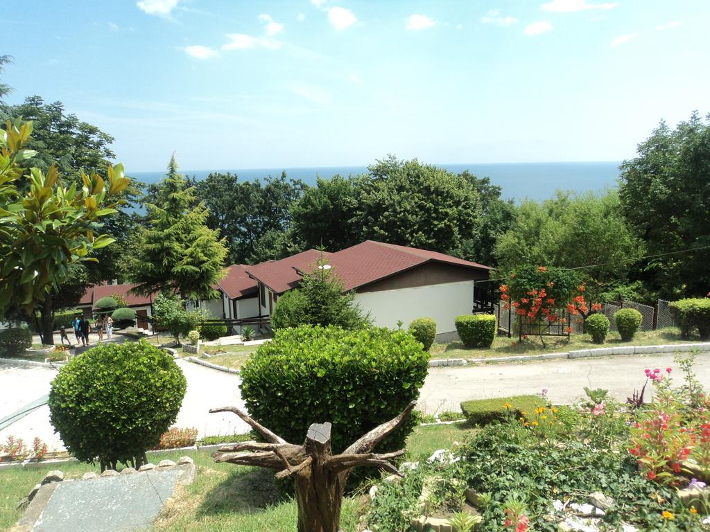Complex Fichoza Hotel Varna Exterior photo